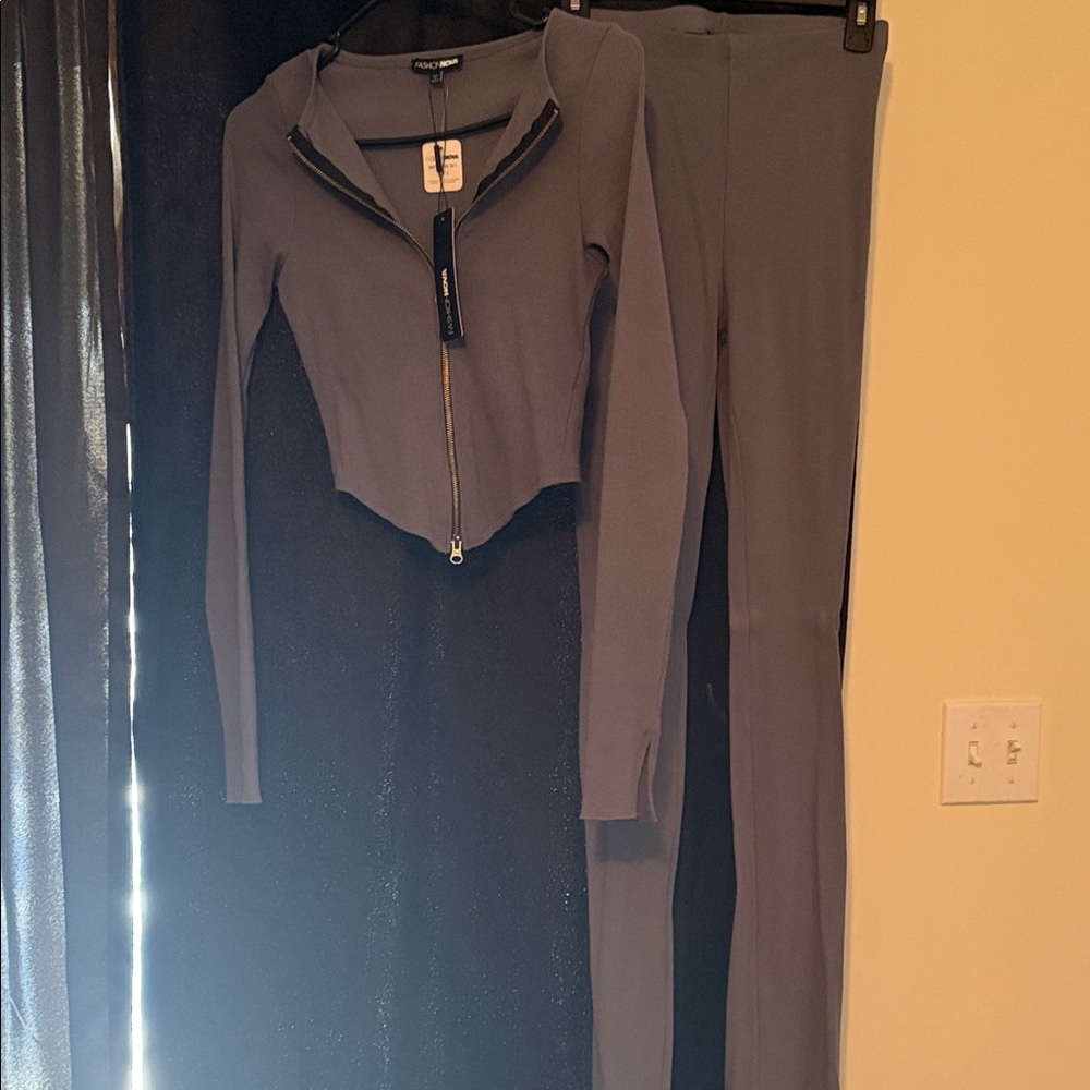 Fashion Nova snatched Set